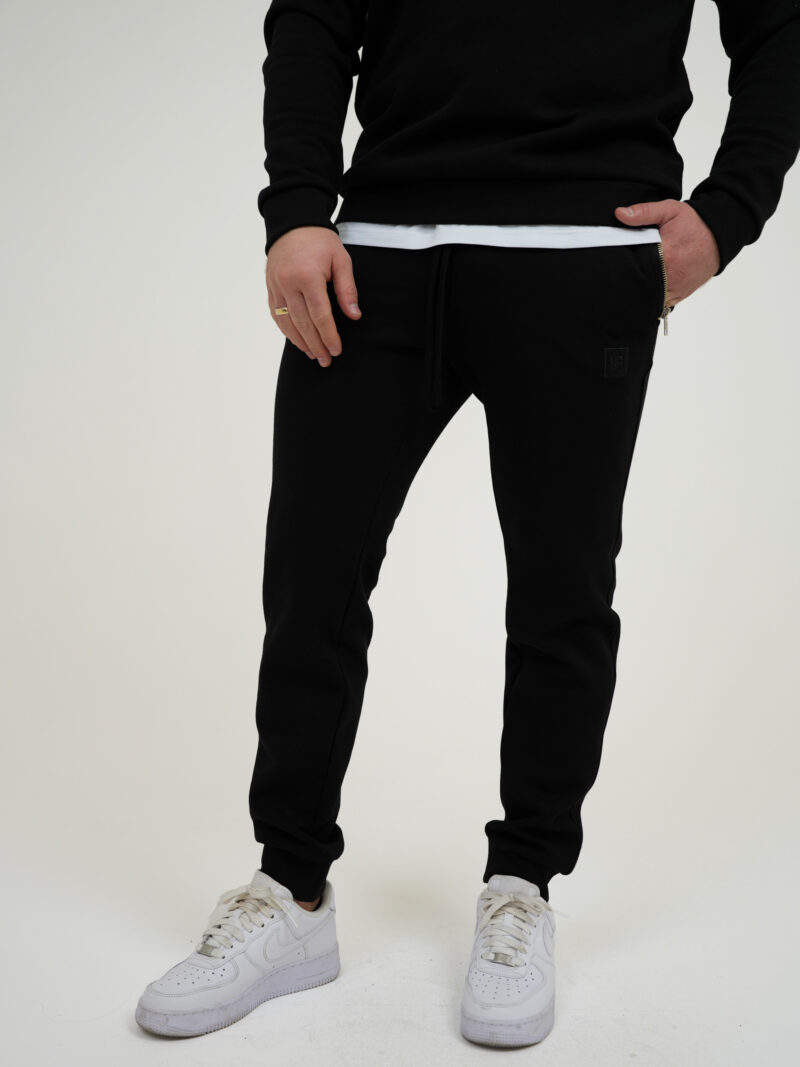 Joggery męskie BG TRACK – czarny, przód